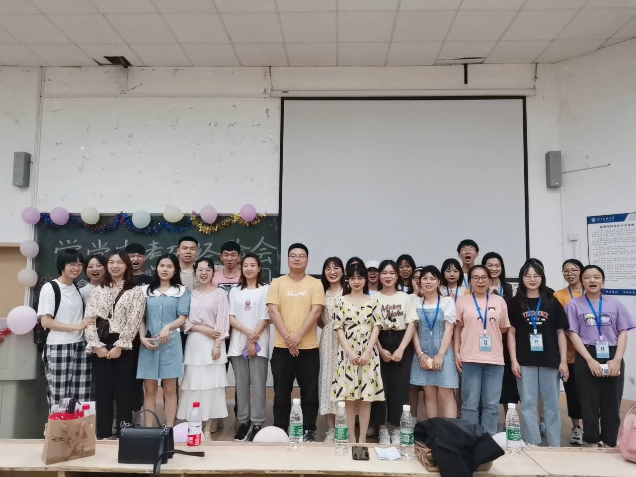 323bdb9057a74fc982b2586904dd39d5.png 323bdb9057a74fc982b2586904dd39d5.png