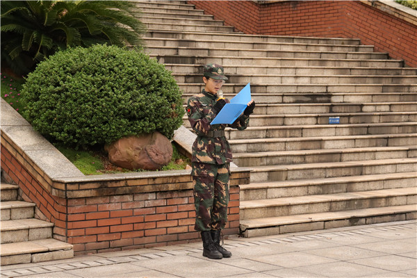 4a7159ff95b341d691fa6e818811f81c.png 图片4.png