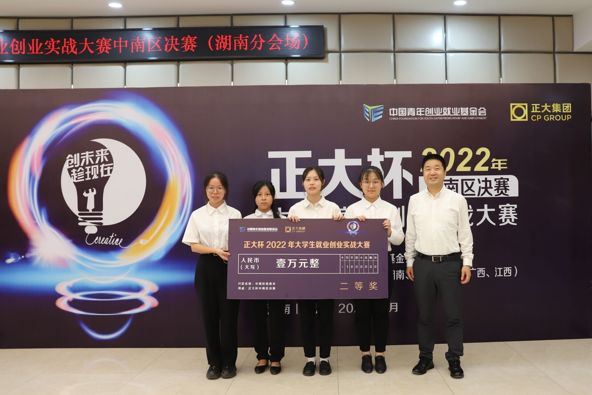 6e8d9a26375a4e6d85afc38679346929.jpg 2873D0C05FA1F7E40DAE9A8B3BD9CF54.jpg