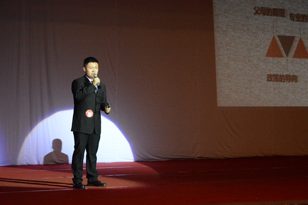 1460706692932825.jpg DSC_5826.JPG